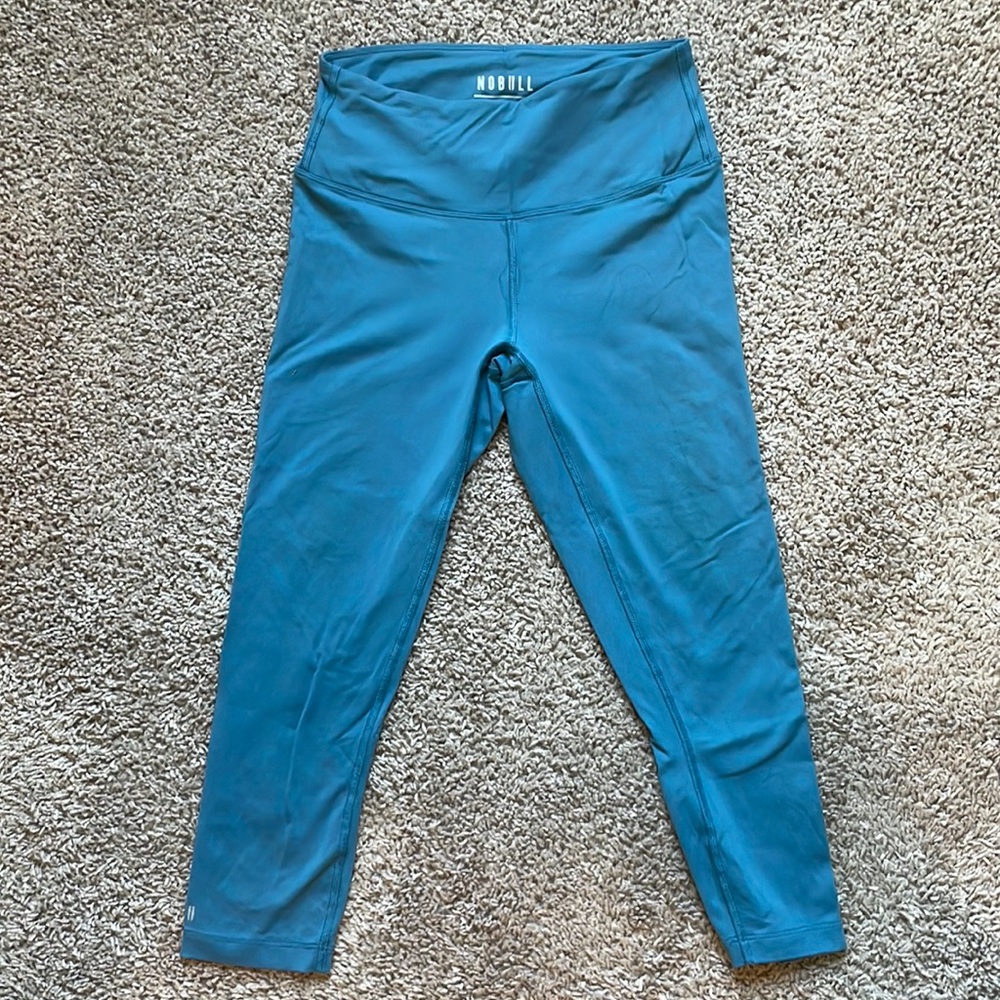 NOBULL High-rise crop tight
